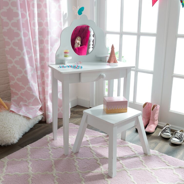 Kidkraft princess table on sale & stool